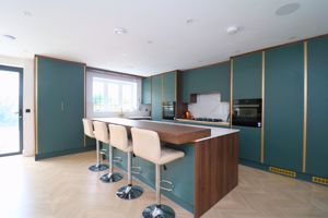 Photo 17- click for photo gallery